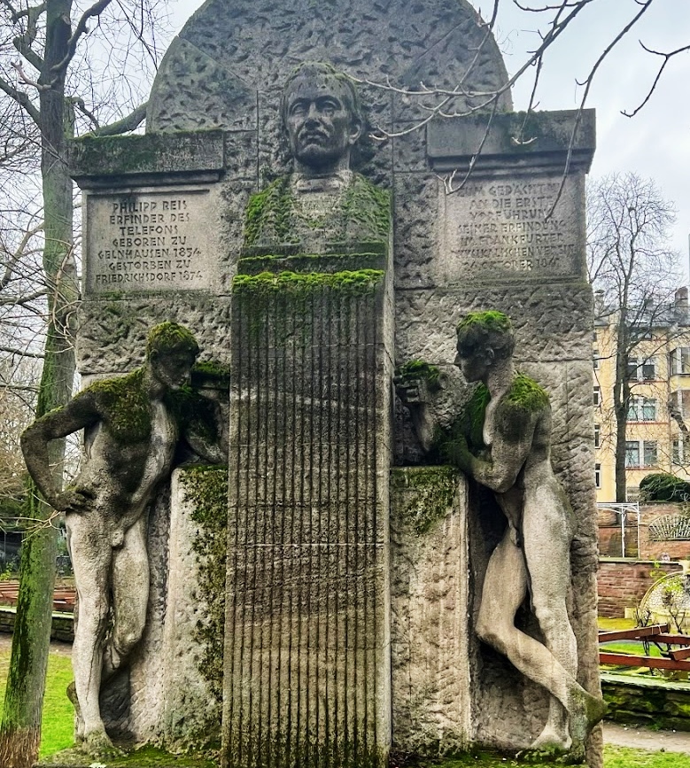 Türme, Gräber & Kunst – Frankfurts verborgene Innenstadt